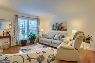 2143 St Clair Ct, Harrisburg, PA 17110 - Photo 9