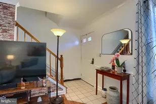 2143 St Clair Ct, Harrisburg, PA 17110 - Photo 5