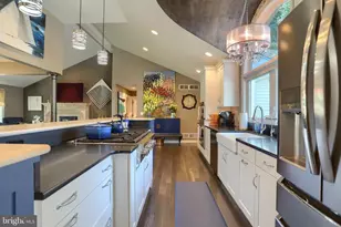 503 Maple Ave, Hershey, PA 17033 - Photo 9