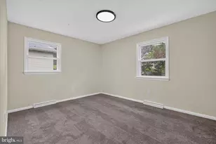 3204 S Scenic Rd, Harrisburg, PA 17109 - Photo 17