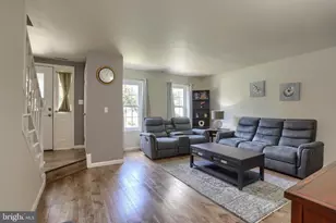5459 Pond Rd, Harrisburg, PA 17111 - Photo 5