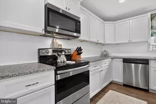 5545 Pine St, Harrisburg, PA 17112 - Photo 11