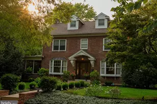 239 Elm Ave, Hershey, PA 17033 - Photo 5