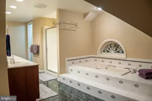 239 Elm Ave, Hershey, PA 17033 - Photo 39