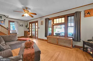 623 Pottsville St, Lykens, PA 17048 - Photo 9