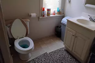 634 Emerald St, Harrisburg, PA 17110 - Photo 7