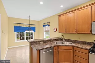 2271 Southpoint Dr, Hummelstown, PA 17036 - Photo 17