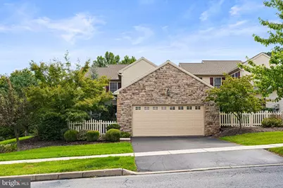 2271 Southpoint Drive, Hummelstown, PA 17036 - Photo 1