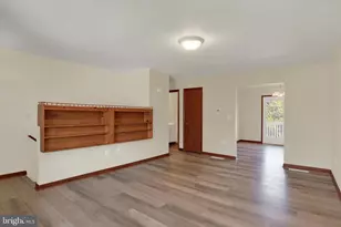320 Regent Rd, Harrisburg, PA 17112 - Photo 5