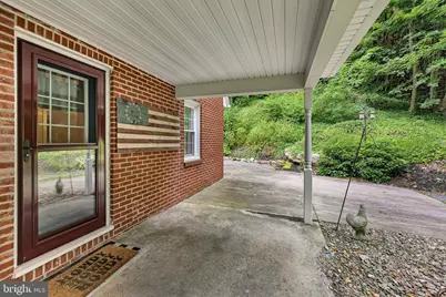 384 S Chestnut Street, Pillow, PA 17080 - Photo 5
