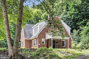 384 S Chestnut St, Pillow, PA 17080 - Photo 3