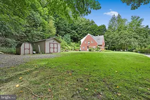 384 S Chestnut St, Pillow, PA 17080 - Photo 7