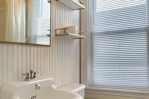 556 Race St, Harrisburg, PA 17104 - Photo 29