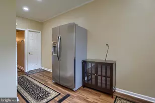 556 Race St, Harrisburg, PA 17104 - Photo 15