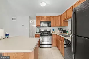 109 Buckley Dr, Harrisburg, PA 17112 - Photo 7