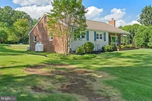 2012 Miller Rd, Hummelstown, PA 17036 - Photo 3