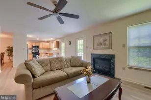 155 Peregrine Ln, Hummelstown, PA 17036 - Photo 17