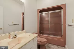2390 Forest Hills Dr, Harrisburg, PA 17112 - Photo 37