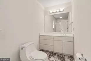 2390 Forest Hills Dr, Harrisburg, PA 17112 - Photo 17