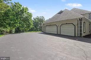2390 Forest Hills Dr, Harrisburg, PA 17112 - Photo 63