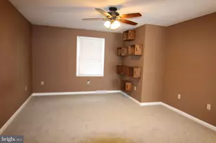 1860 Lexington Ave, Middletown, PA 17057 - Photo 11