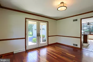 341 Dogwood Dr, Hershey, PA 17033 - Photo 11