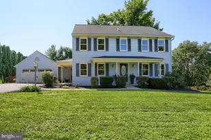 341 Dogwood Dr, Hershey, PA 17033 - Photo 1