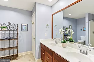 304 Baumgardner Dr, Harrisburg, PA 17112 - Photo 31