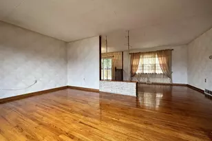 2 Greenwood Cir, Middletown, PA 17057 - Photo 3