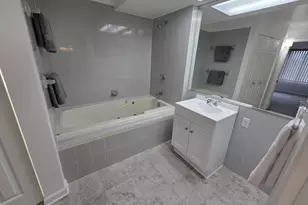 306 Cherrington Dr, Harrisburg, PA 17110 - Photo 17