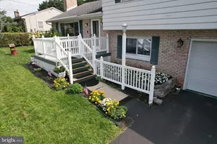 2433 Garrison Ave, Harrisburg, PA 17110 - Photo 5