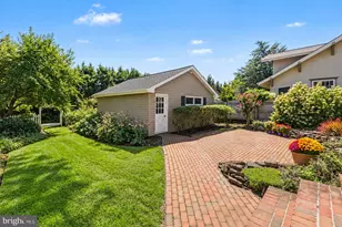 268 E Areba Ave, Hershey, PA 17033 - Photo 27