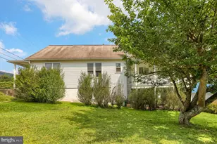 512 E Market St, Williamstown, PA 17098 - Photo 23