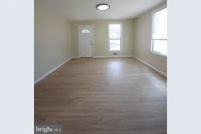 247 Frank S Brown, Steelton, PA 17113 - Photo 5