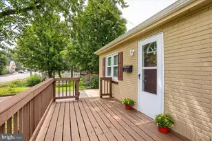 220 N Duke St, Hummelstown, PA 17036 - Photo 9