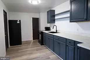 242 N 2nd St, Steelton, PA 17113 - Photo 1