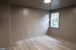 242 N 2nd St, Steelton, PA 17113 - Photo 13