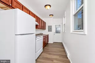 1933 Logan St, Harrisburg, PA 17102 - Photo 5