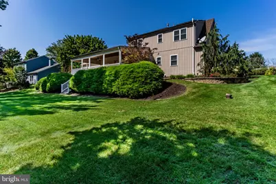 8 W Christopher Court, Hummelstown, PA 17036 - Photo 5