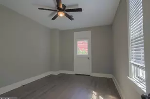 1013 N 2nd St, Harrisburg, PA 17102 - Photo 17