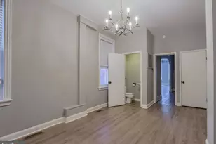 1013 N 2nd St, Harrisburg, PA 17102 - Photo 13