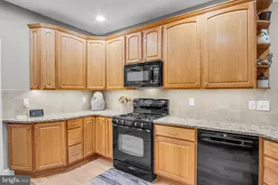 2197 Bordeaux Court, Harrisburg, PA 17112 - Photo 7
