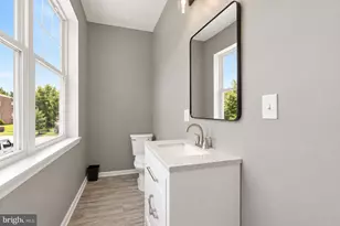 2056 Swatara St, Harrisburg, PA 17104 - Photo 7