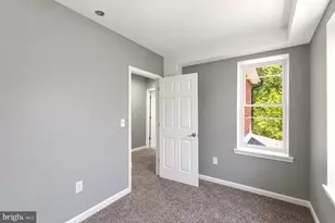 2056 Swatara St, Harrisburg, PA 17104 - Photo 9