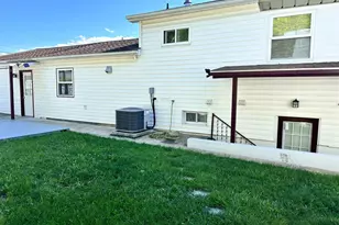 1004 Lakewood Dr, Harrisburg, PA 17109 - Photo 33