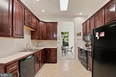 2833 Oakwood Drive, Harrisburg, PA 17110 - Photo 13
