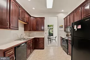 2833 Oakwood Dr, Harrisburg, PA 17110 - Photo 13