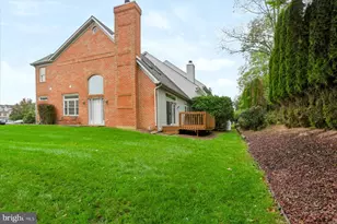 2833 Oakwood Dr, Harrisburg, PA 17110 - Photo 49