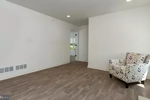 7422 Red Oak Ct, Harrisburg, PA 17112 - Photo 9