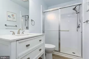 1068 Country Hill Dr, Harrisburg, PA 17111 - Photo 17